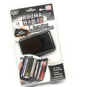 Slim RFID safe wallet